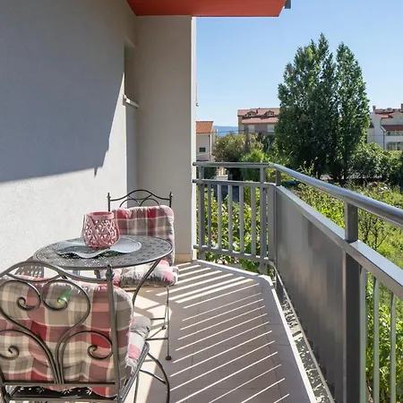 By The Sea Duce, Omis - 16877 Apartment Dugi Rat